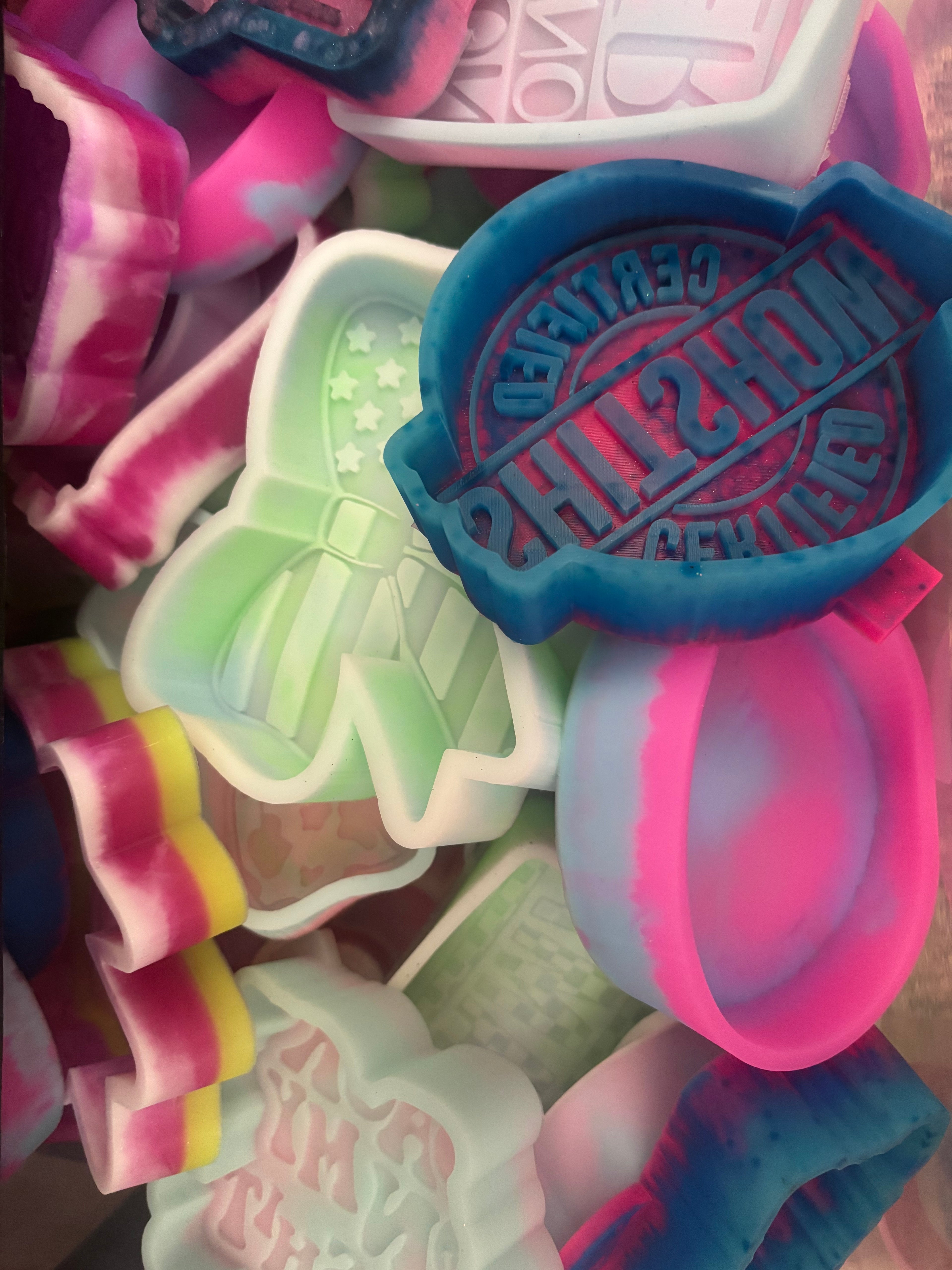 Pick Your Freshie Mold!