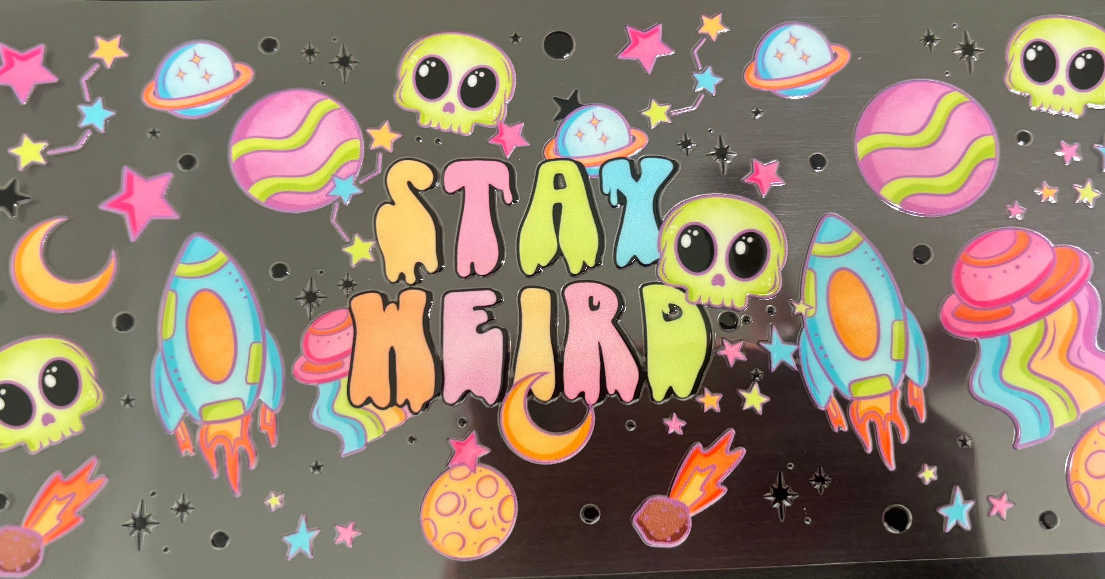 16 oz Stay Weird