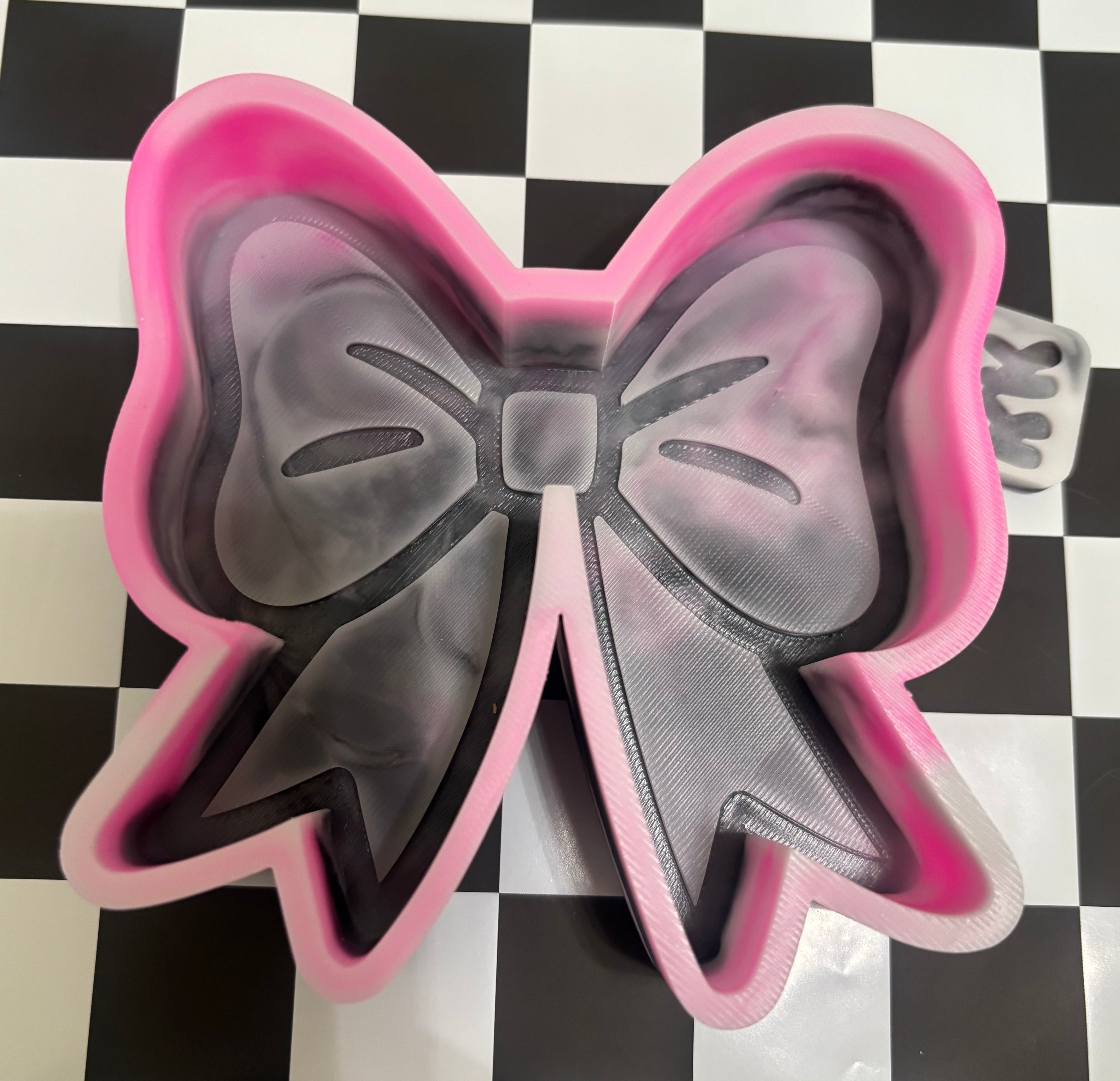 Custom bow mold
