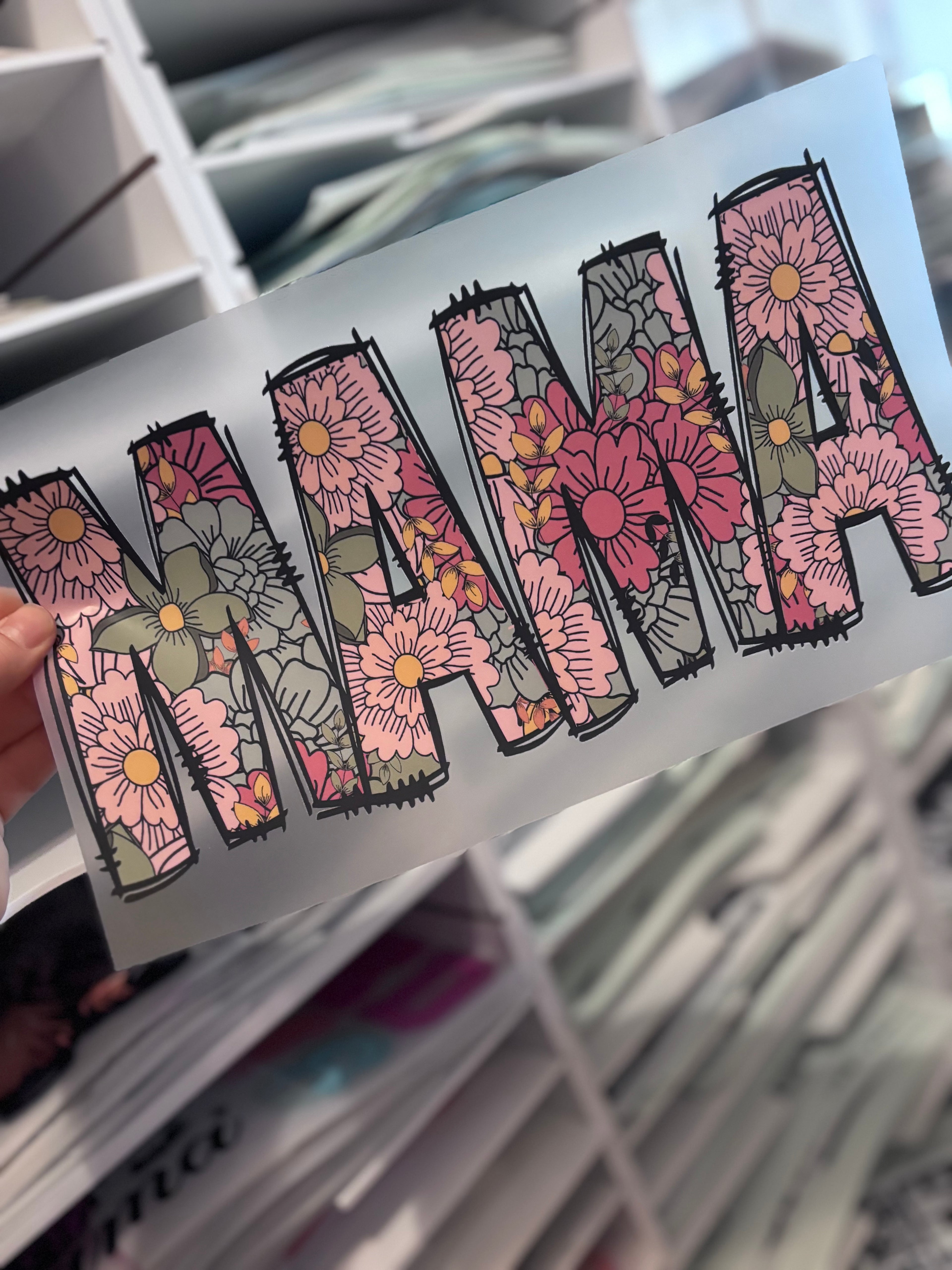 Flower Mama Doodle Font