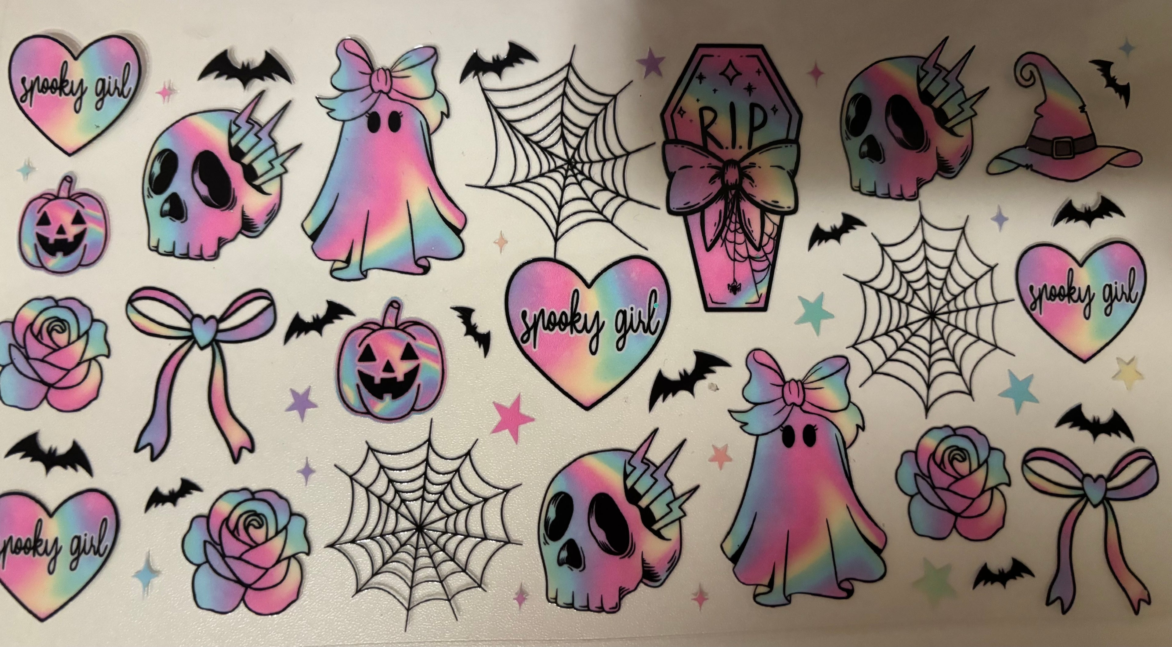 16 oz colorful spooky girl wrap