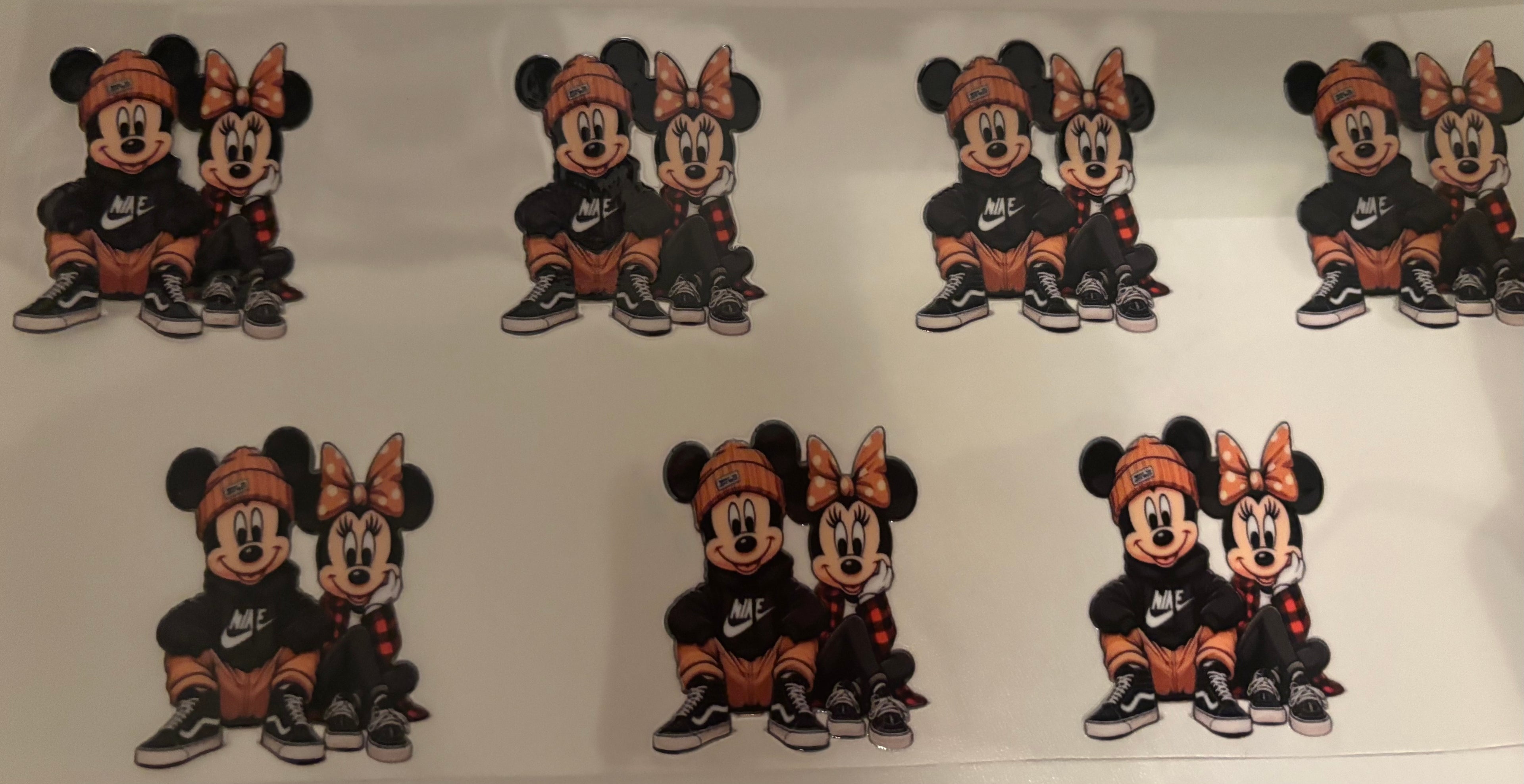 Minnie & Mickie Sitting 16oz Cup Wrap