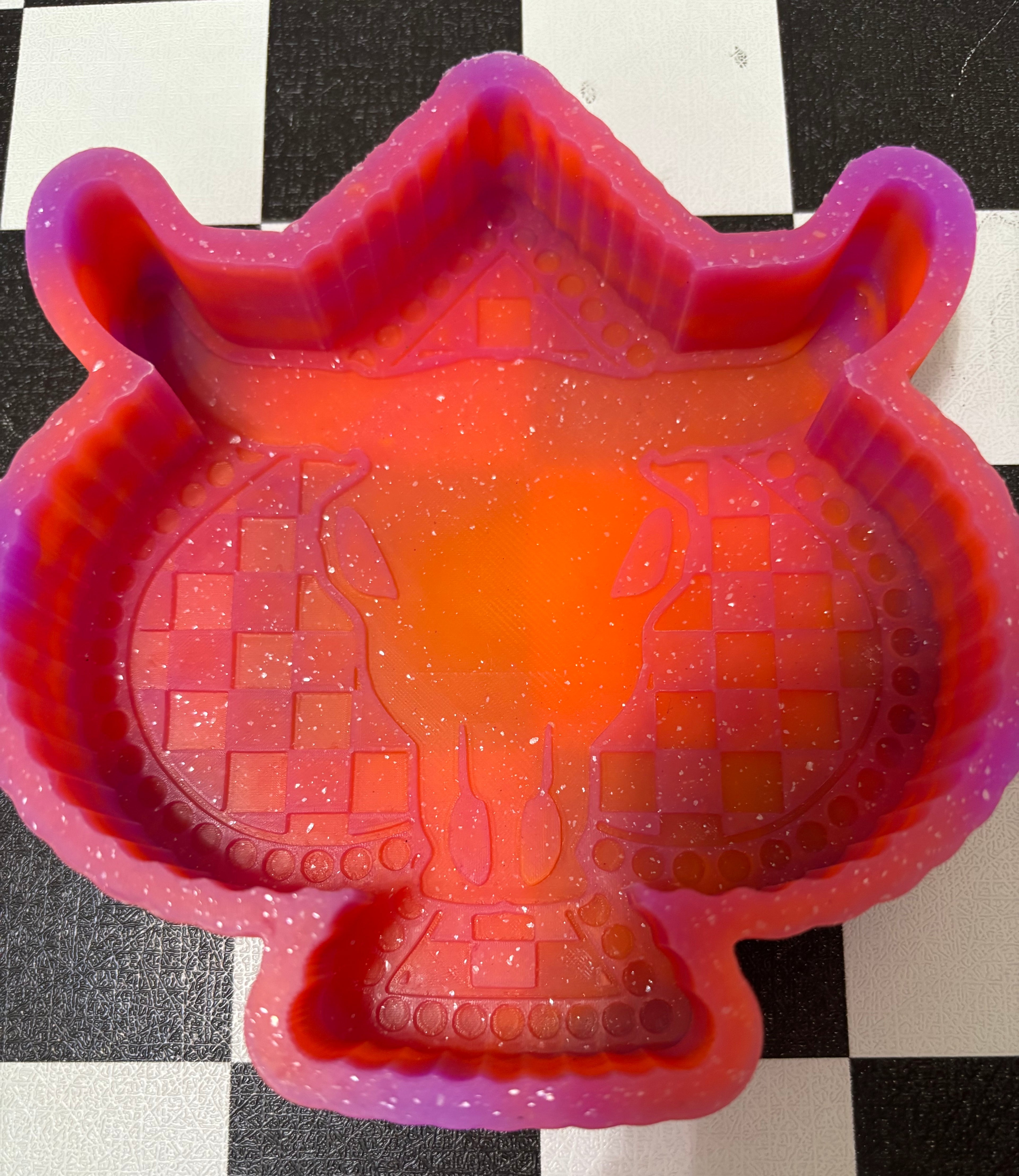 Custom Bullhead Checkered Spade Freshie Mold