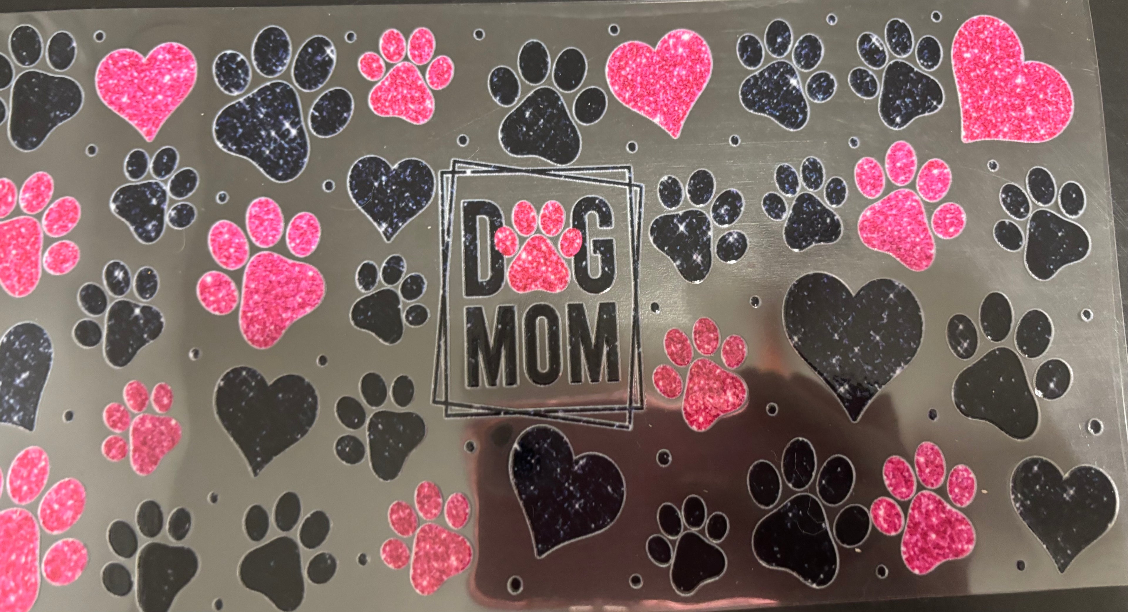 16 oz pink and black mama dog mom