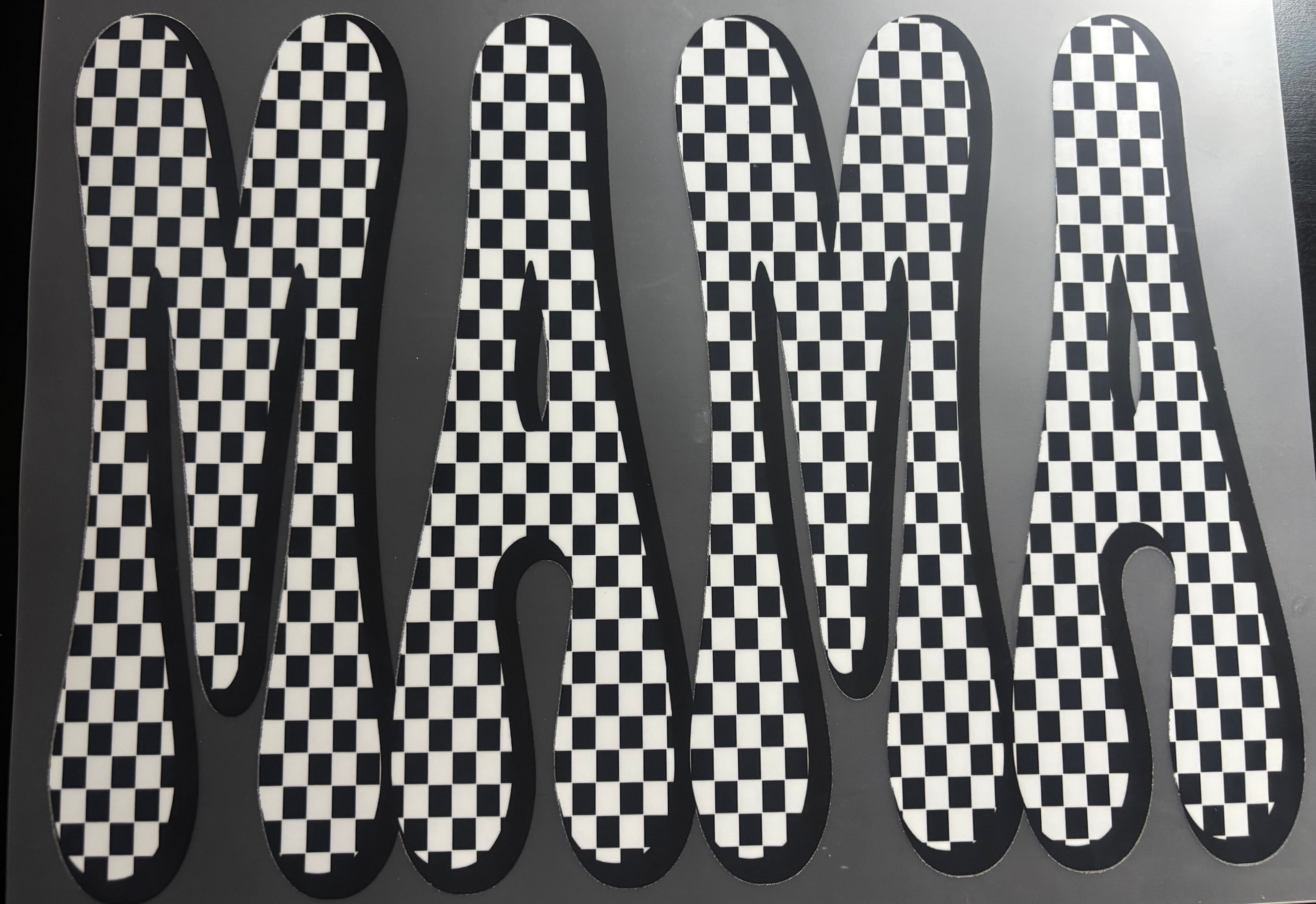 Bubble checkered mama