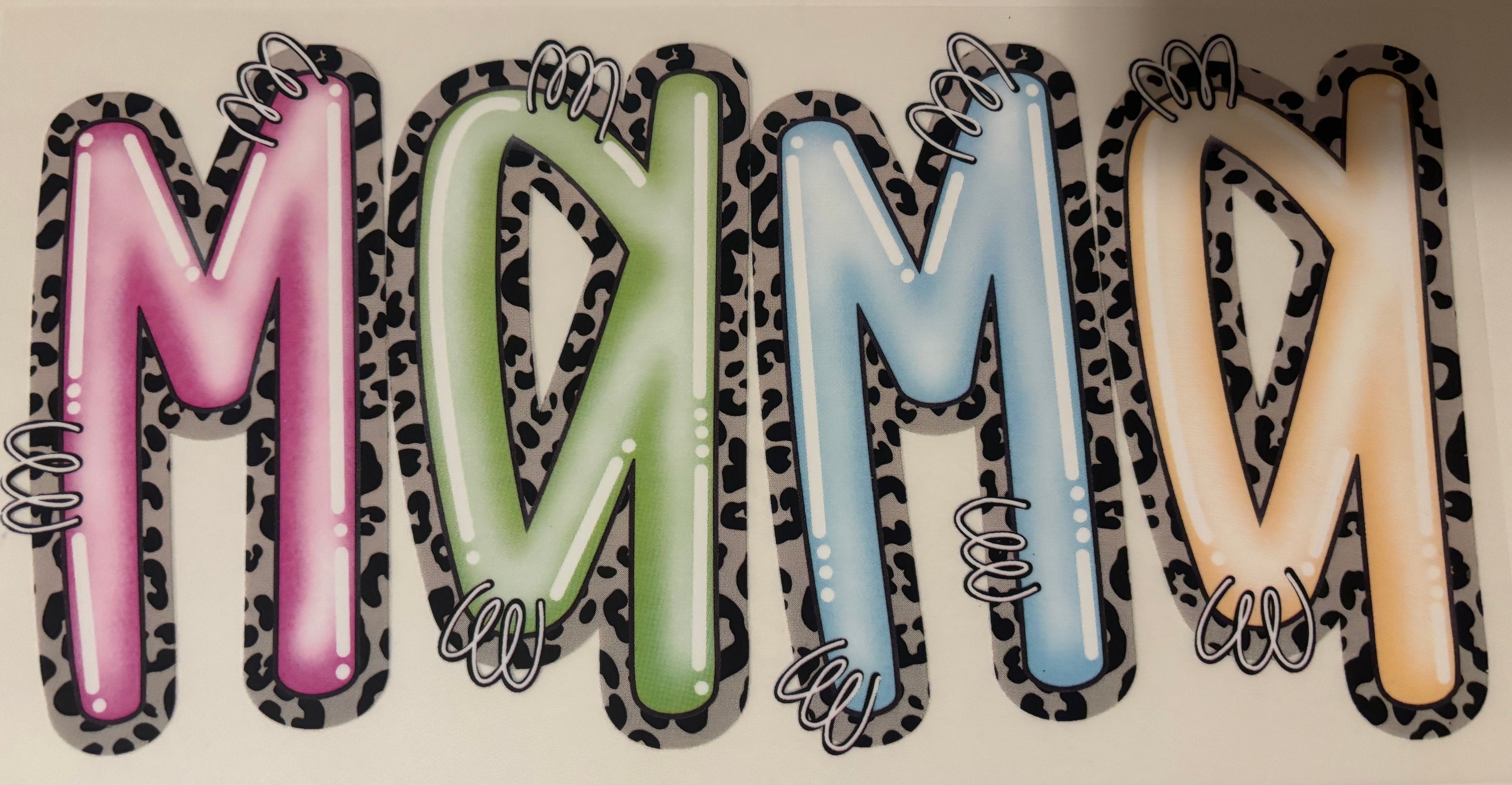 Bubble leopard mama tee design