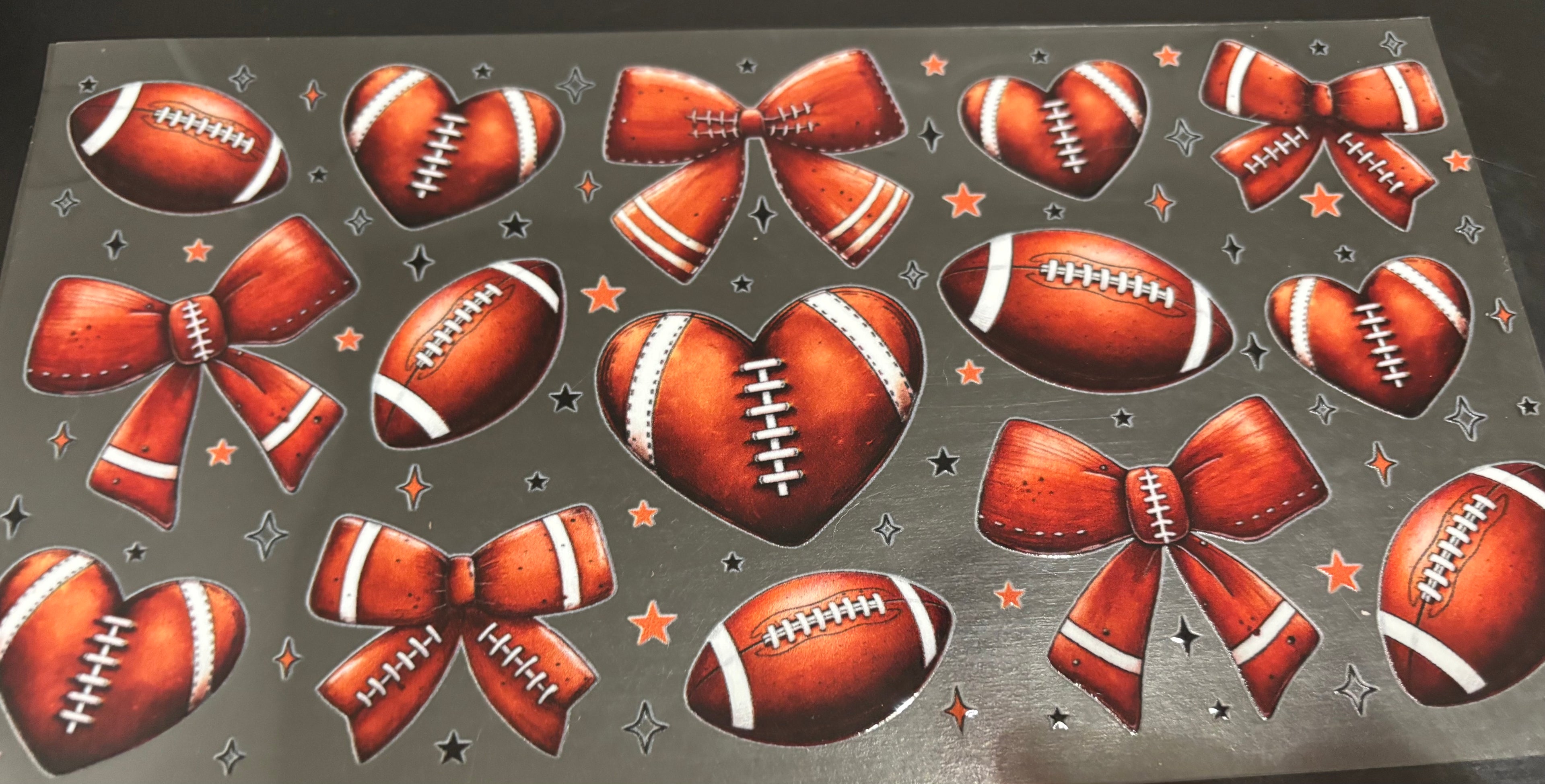 16 oz football & bows