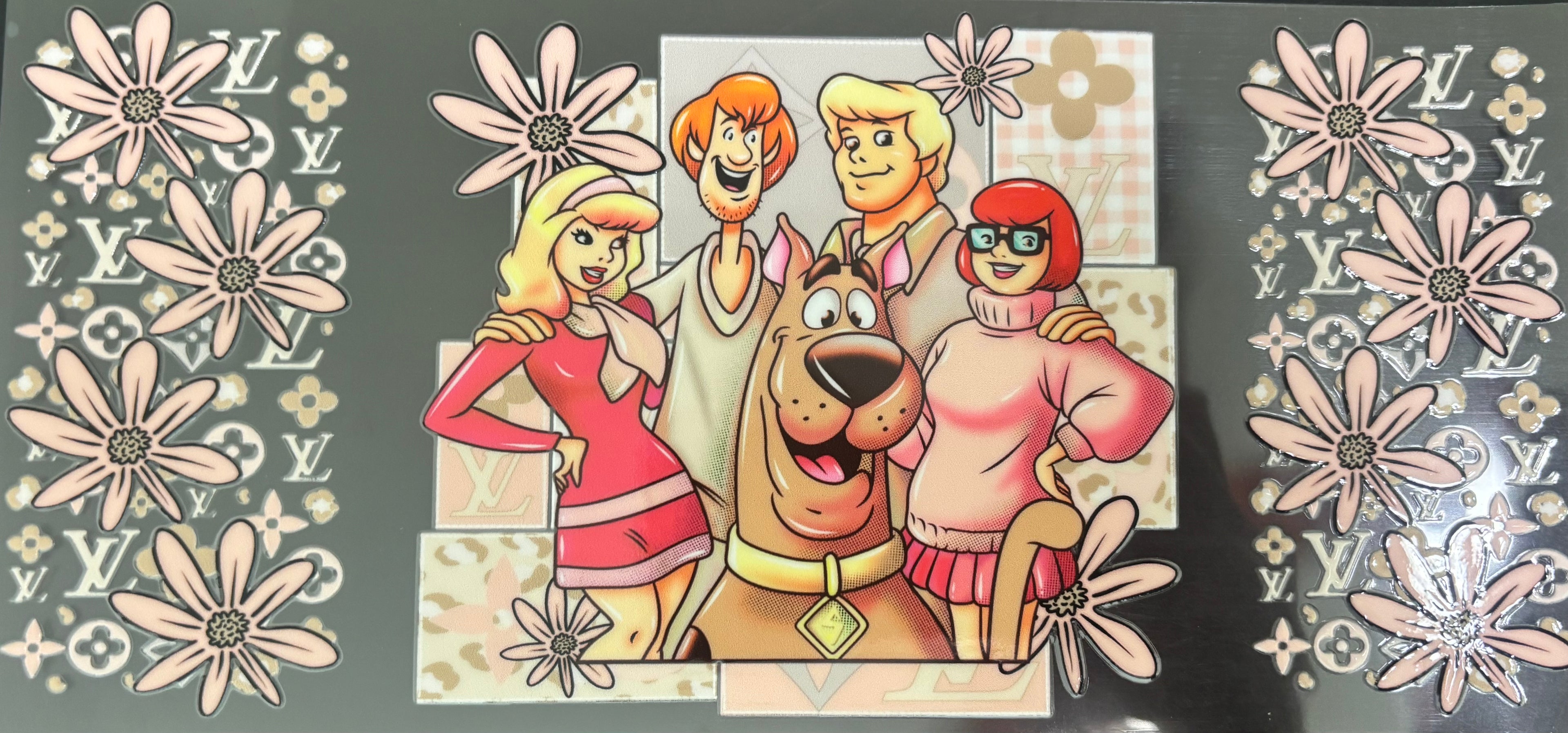 16 oz Floral Scooby Doo