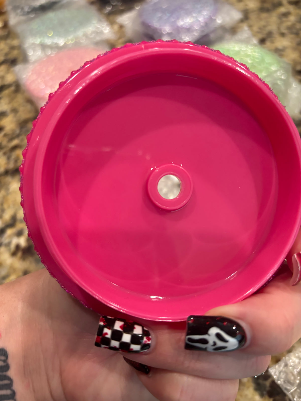 24 oz hot pink bling lid