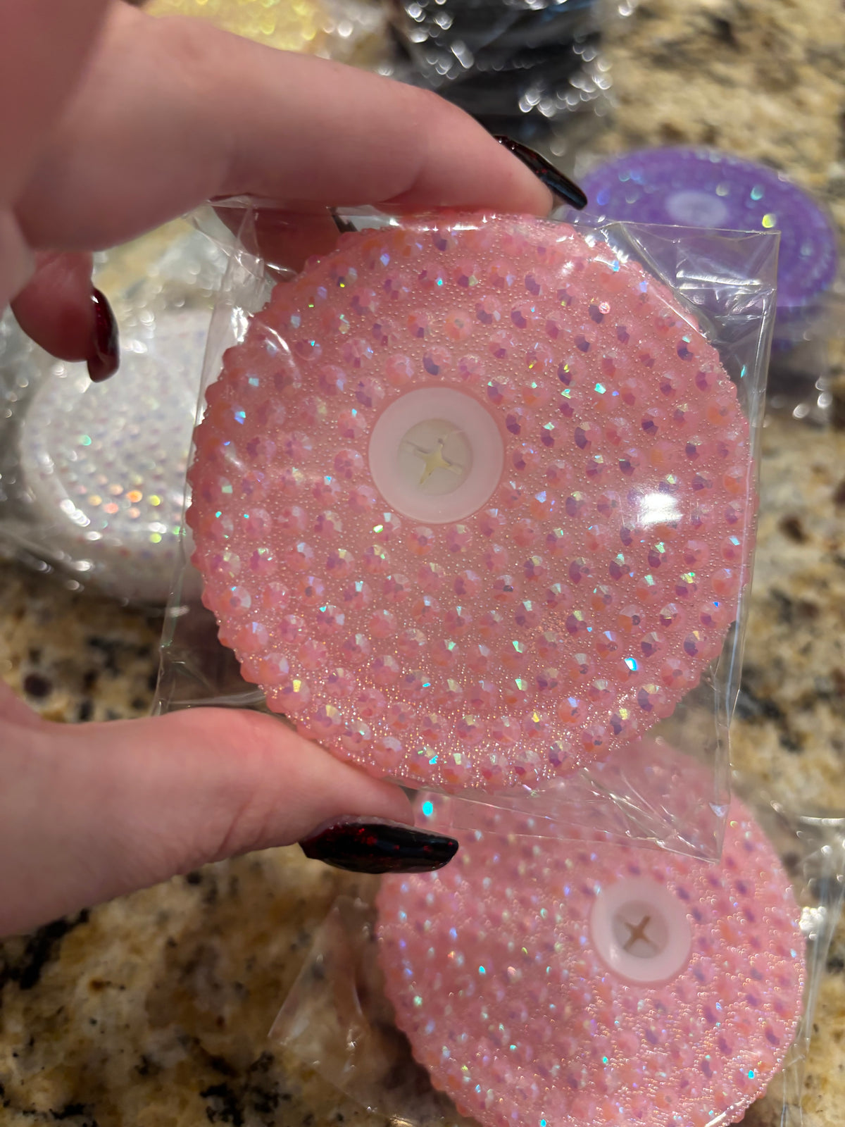 16/20 light pink bling lid